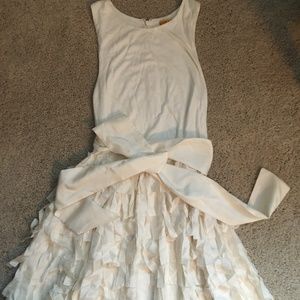 Alice + Olivia Cream Dress - Size Small